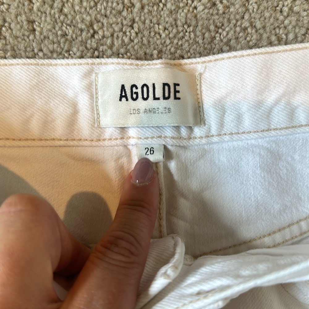 AGOLDE Parker cut off Jean shorts like NEW - Picture 2 of 4